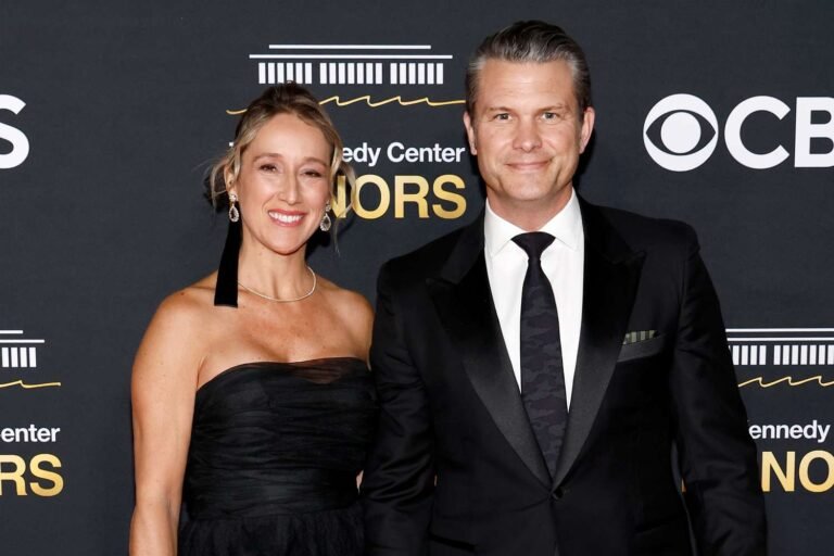 pete hegseth wife