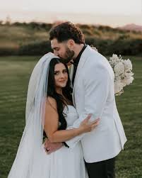 Who Is Alex Vesia Wife? All About Inspiring Kayla Vesia alex vesia wife